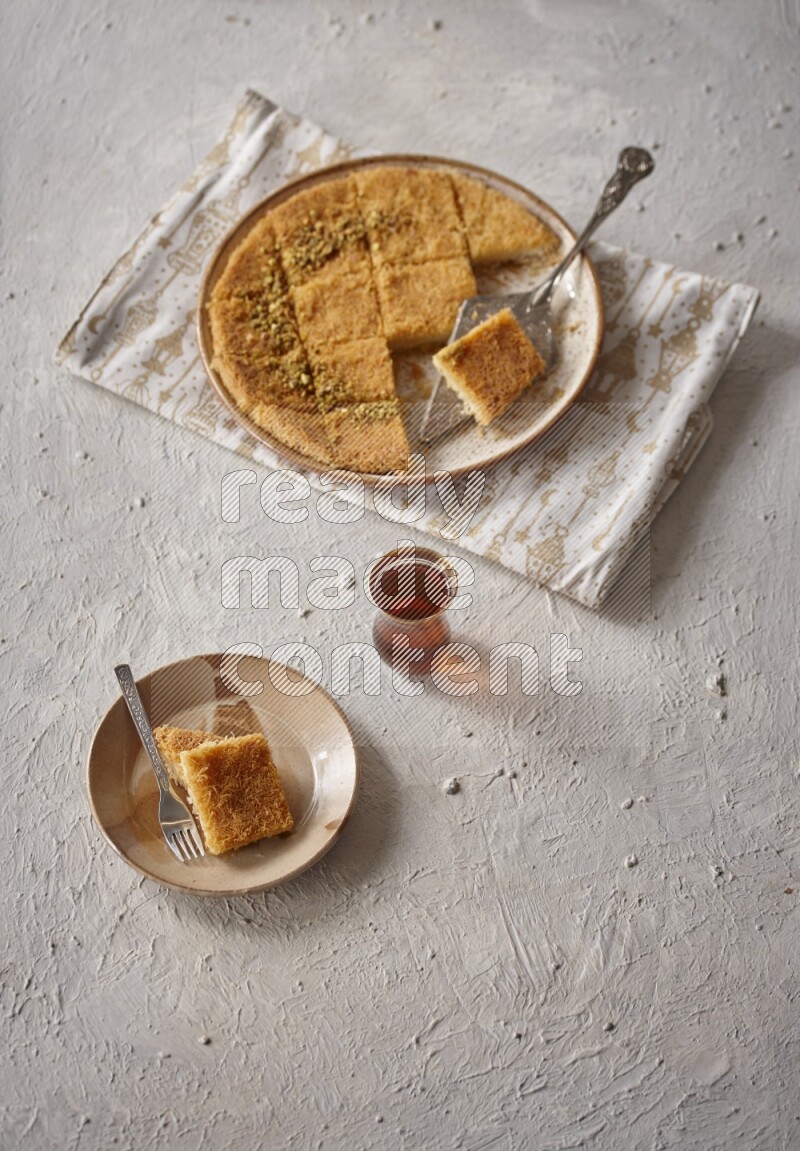 Konafa with tea in a light setup