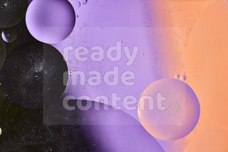 لقطات مقربة لفقاعات من الزيت على سطح الماء باللون الأسود والبرتقالي والأرجواني